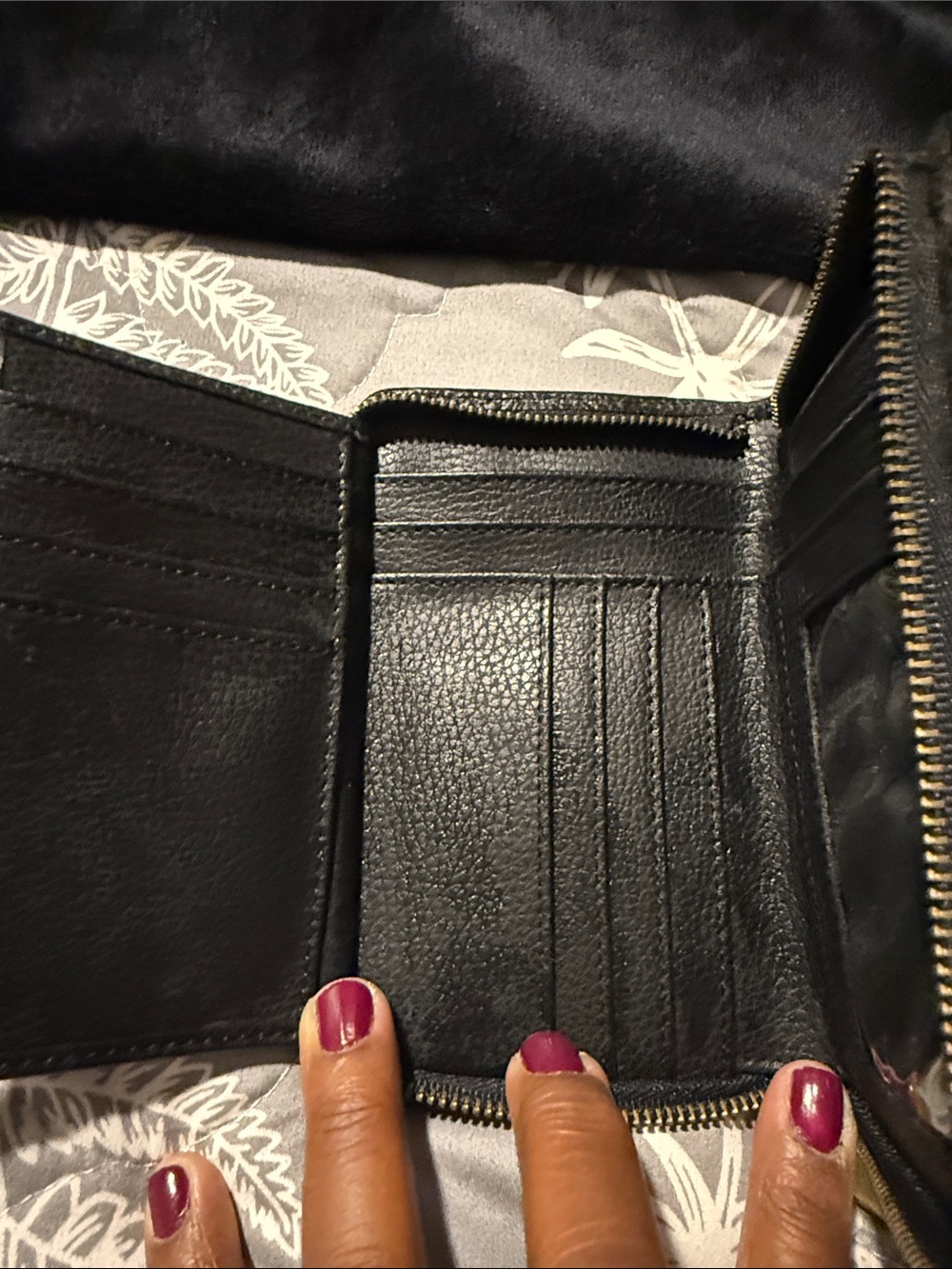 Fossil Black Pebbled Leather Zip-Around Wallet with Gold Accent - Picture 7 of 8